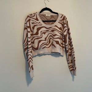 adorable wavy line cropped sweater